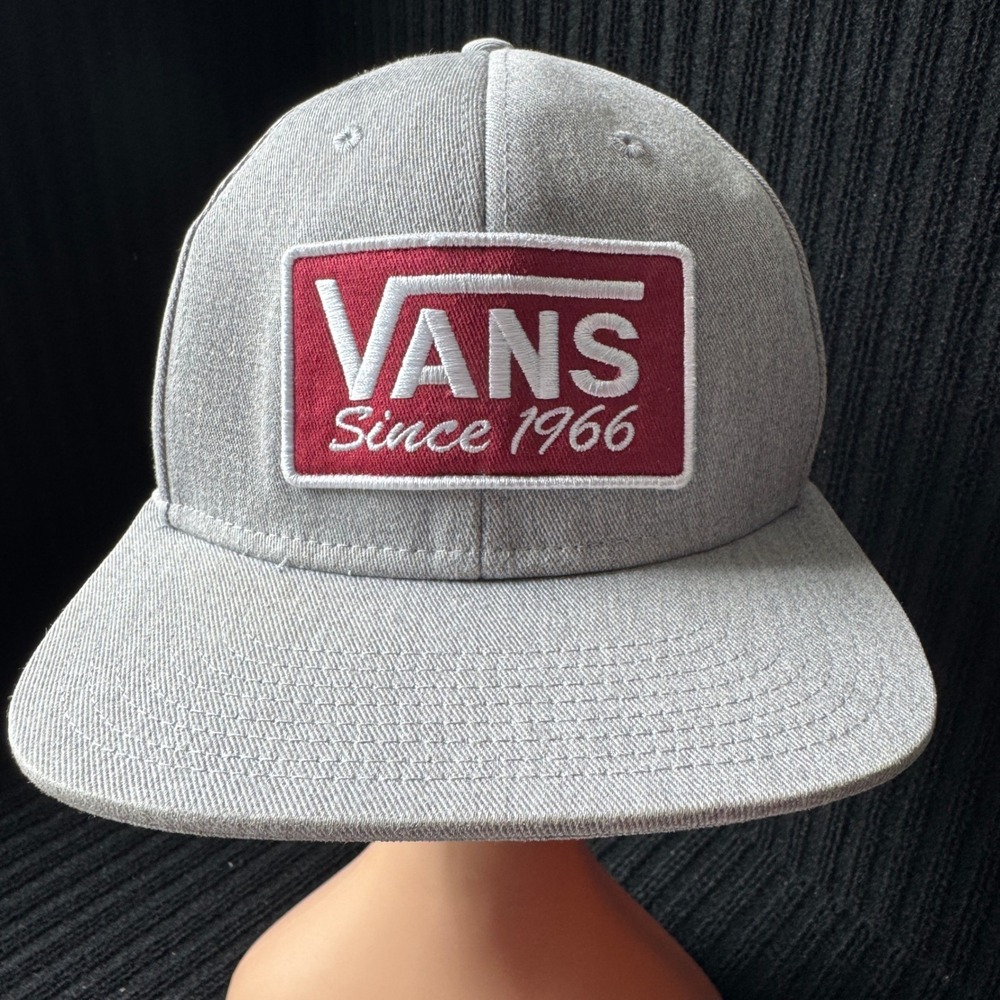 Vans Since 1966 Snapback Hat Mens Gray Red Patch Flat Brim Baseball Cap
